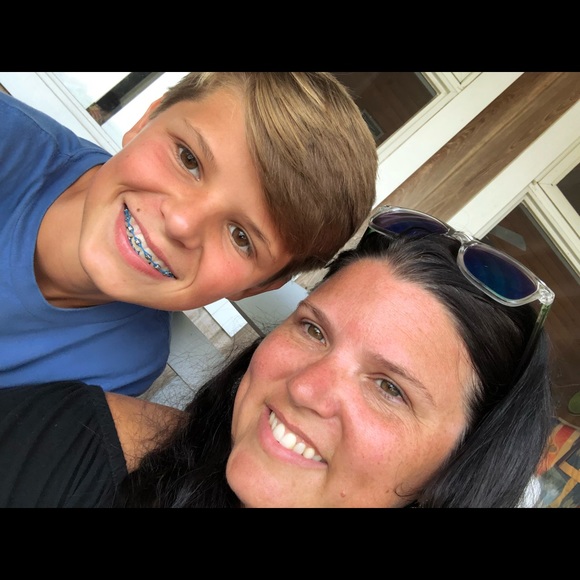 Meet your Posher, Crystal - Picture 3 of 4